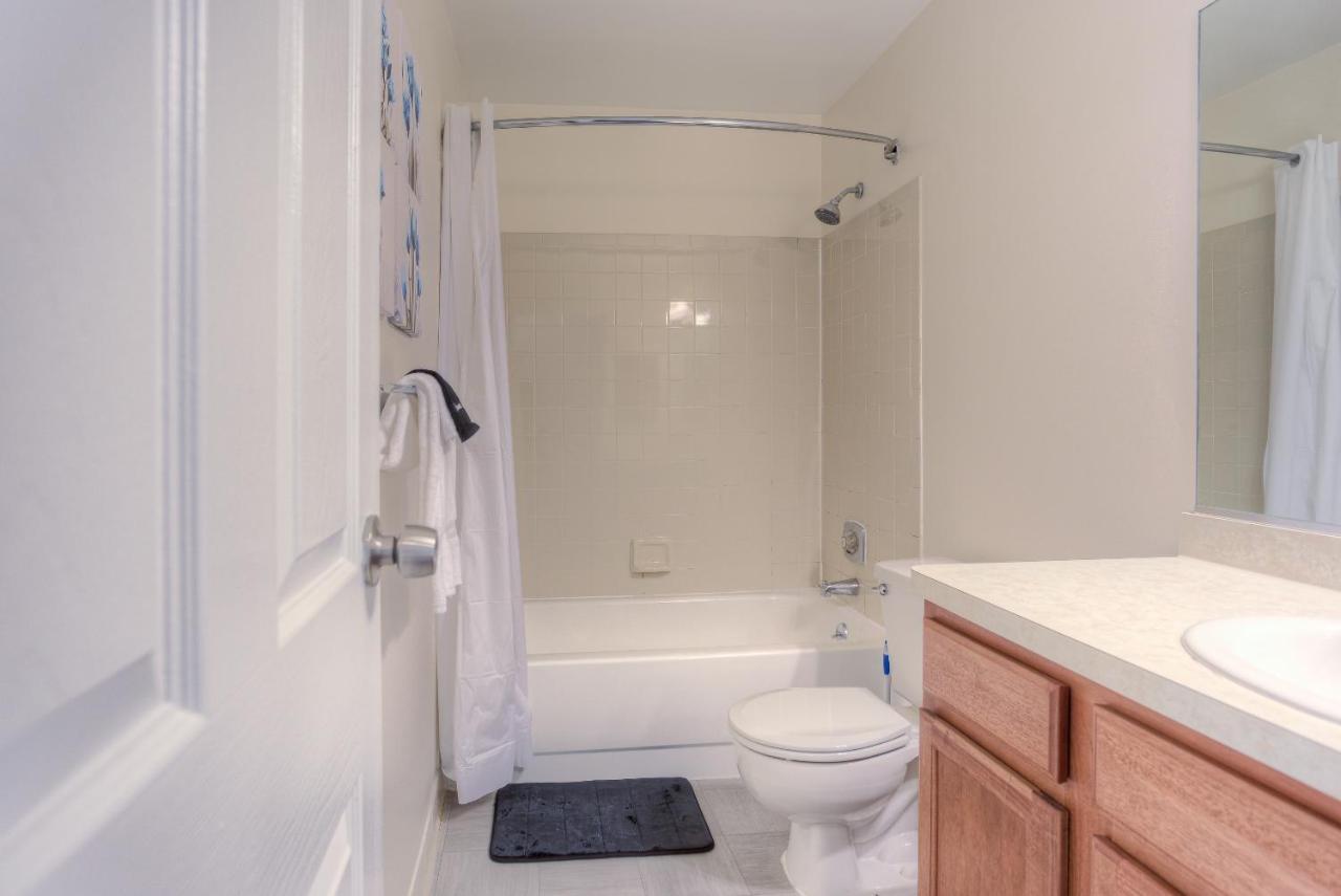 Frontdesk I River Place Apts Rivertown Detroit Daire Oda fotoğraf